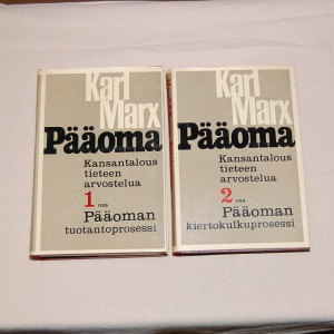 Karl Marx Pääoma 1-2 Kansantaloustieteen arvostelua
